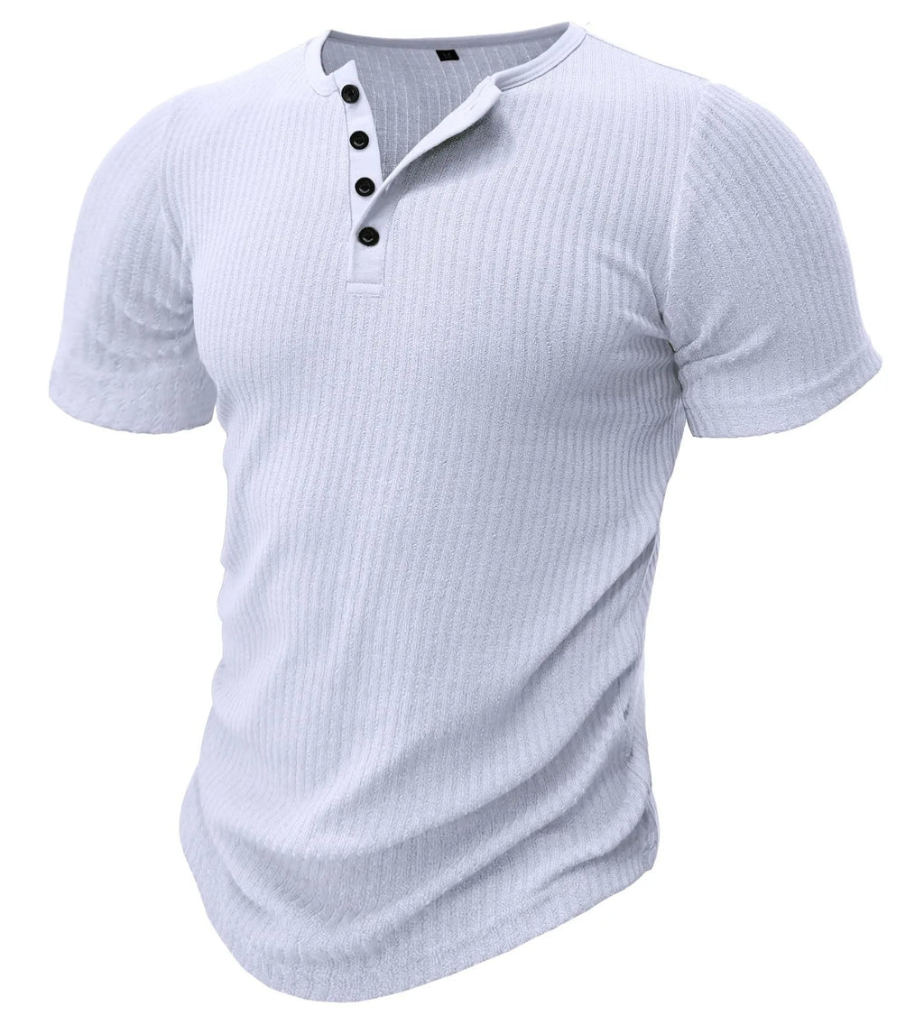 Men's slim-fitting sports t-shirt in polyester available in five colours with muscle cut design