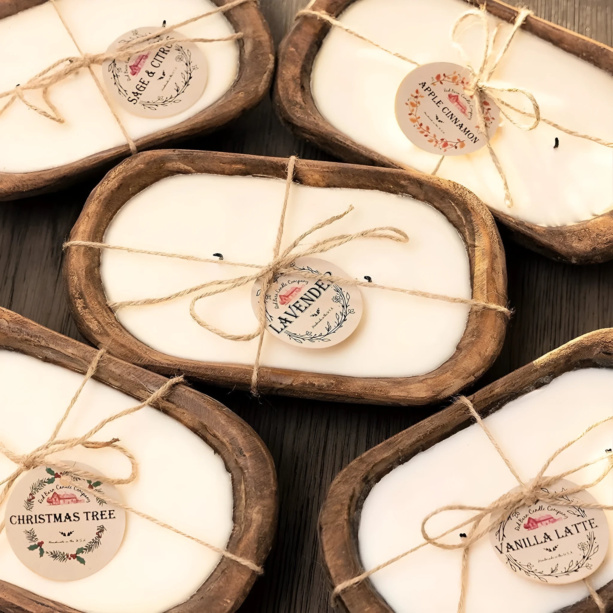 Lavender wooden basin aromatherapy candle with three wicks, soy wax, 230g net content.