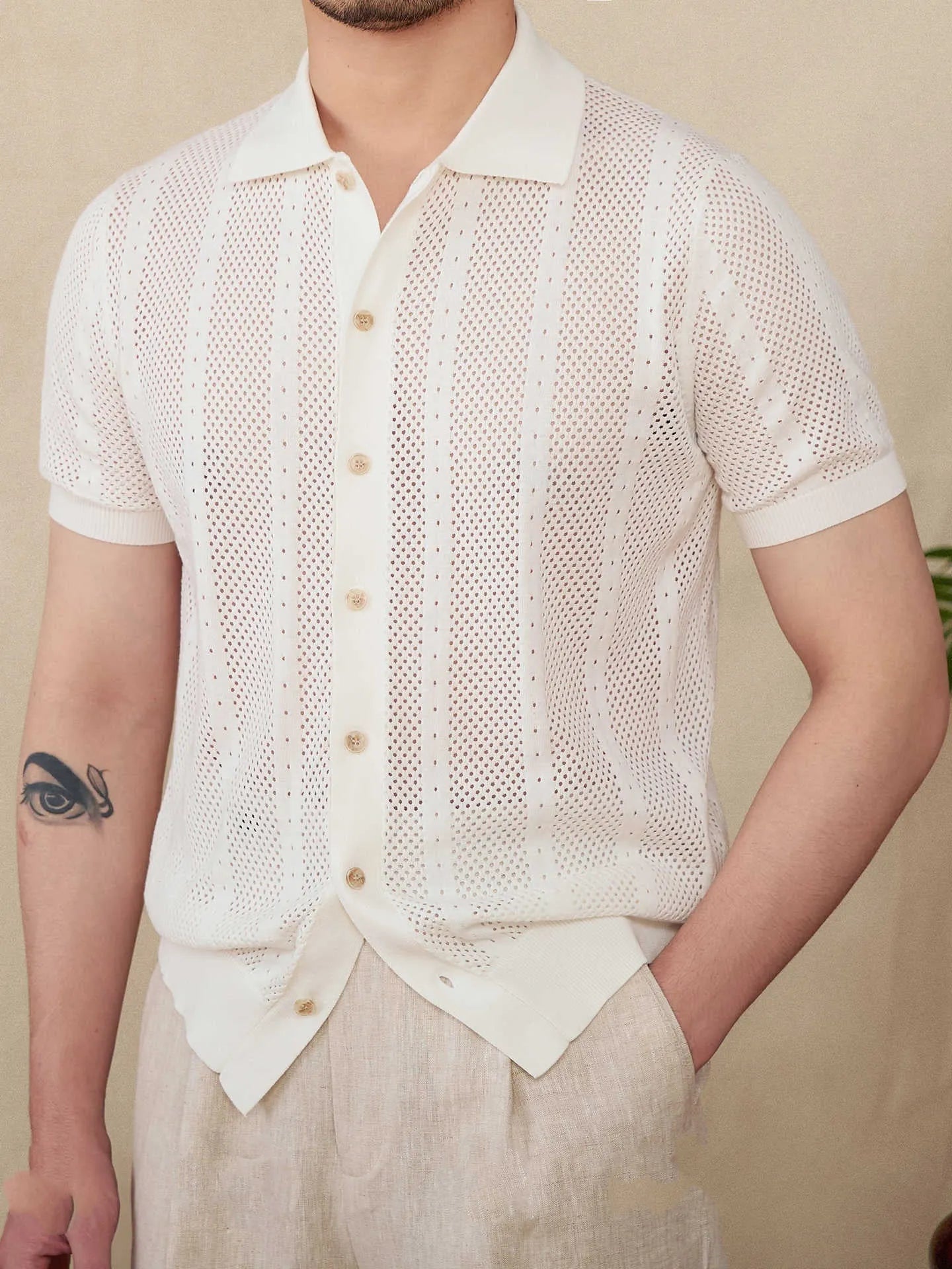 Men's 100% cotton short sleeve lapel cardigan shirt in creamy-white, breathable knitted casual top