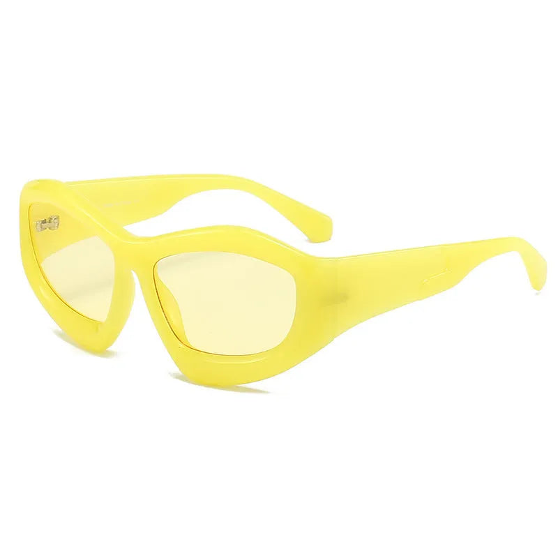 Men and women concave shape bubble sunglasses with black frame and black grey lens for outdoor sun protection