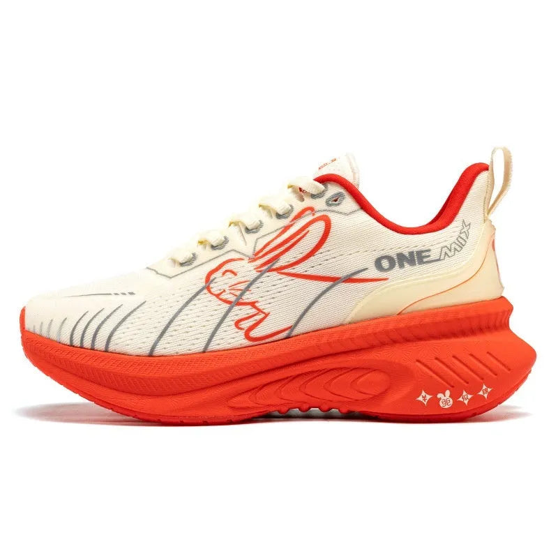 Low-top running shoes in multiple colours with PU mesh upper, rubber sole, and reflective details.