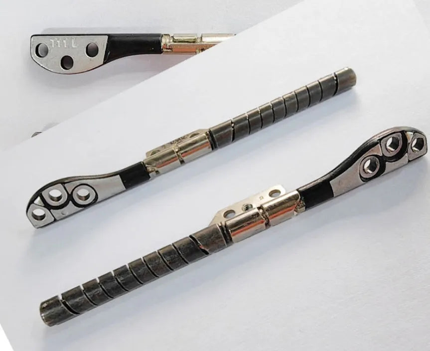 A1286 screen rotating shaft replacement part for Apple MacBook Pro 15-inch laptop.