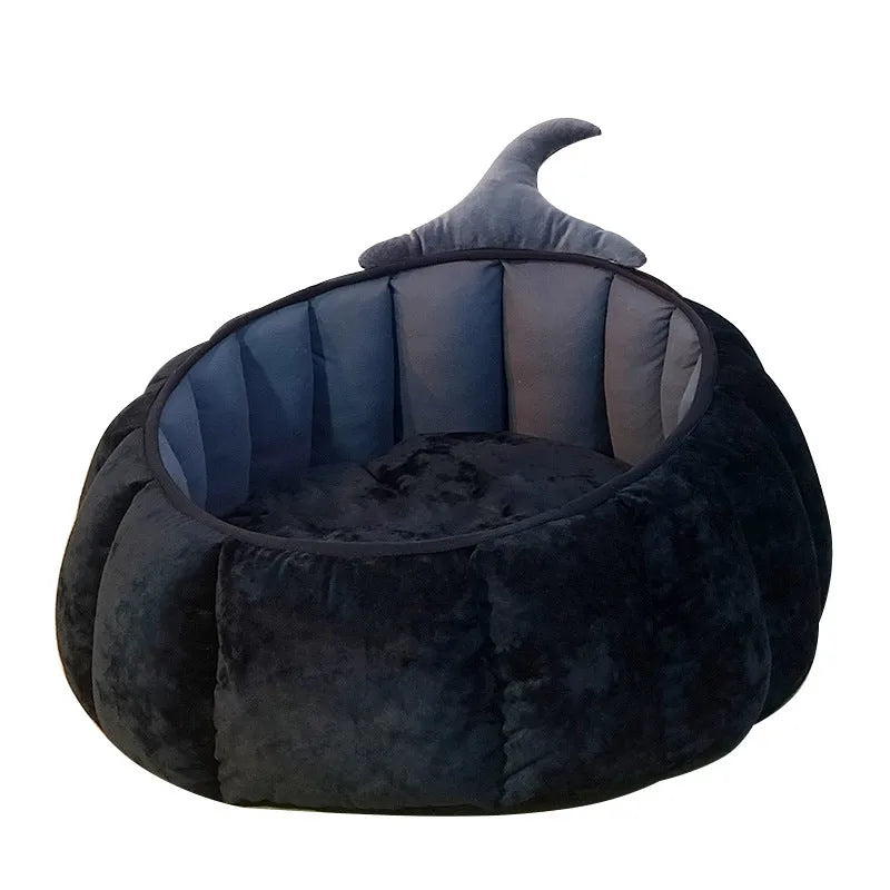 Soft fleece-lined pet bed in orange pumpkin shape for cats and small dogs