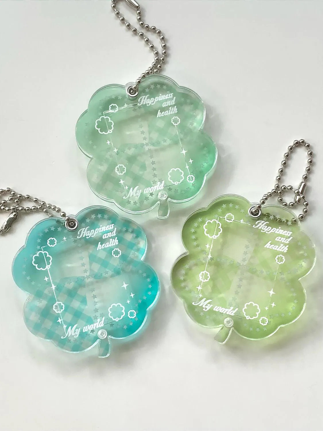 Lucky four-leaf clover acrylic pendant bag lanyard phone keychain in three colours
