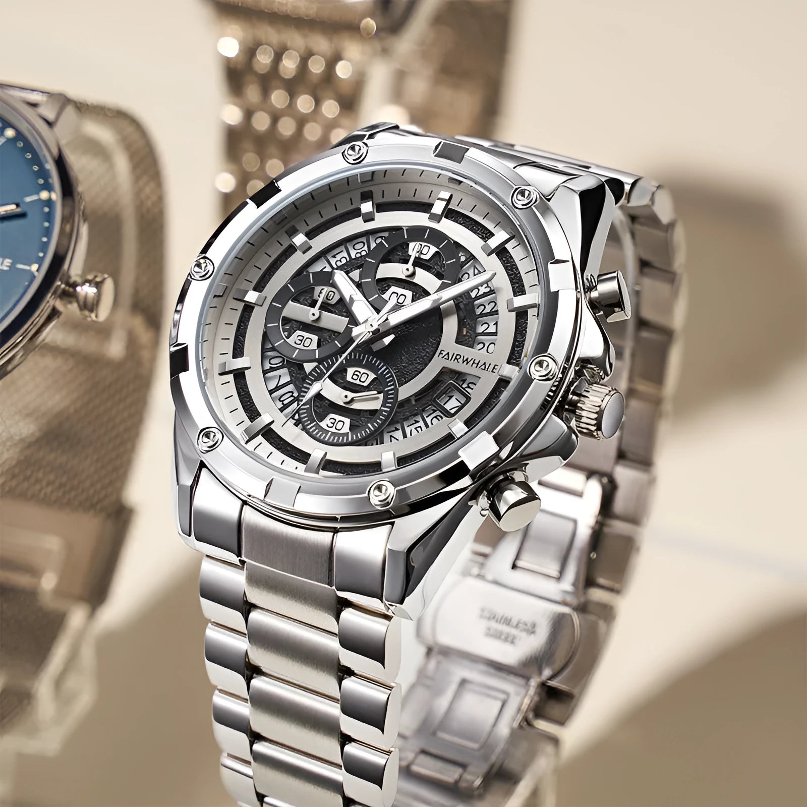 Men's luminous waterproof quartz watch in stainless steel with three colour options