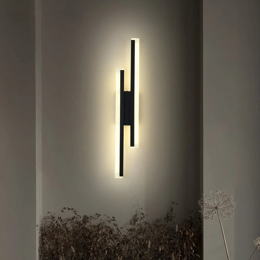 Gold double line wall lamp, 500mm long, with modern design.