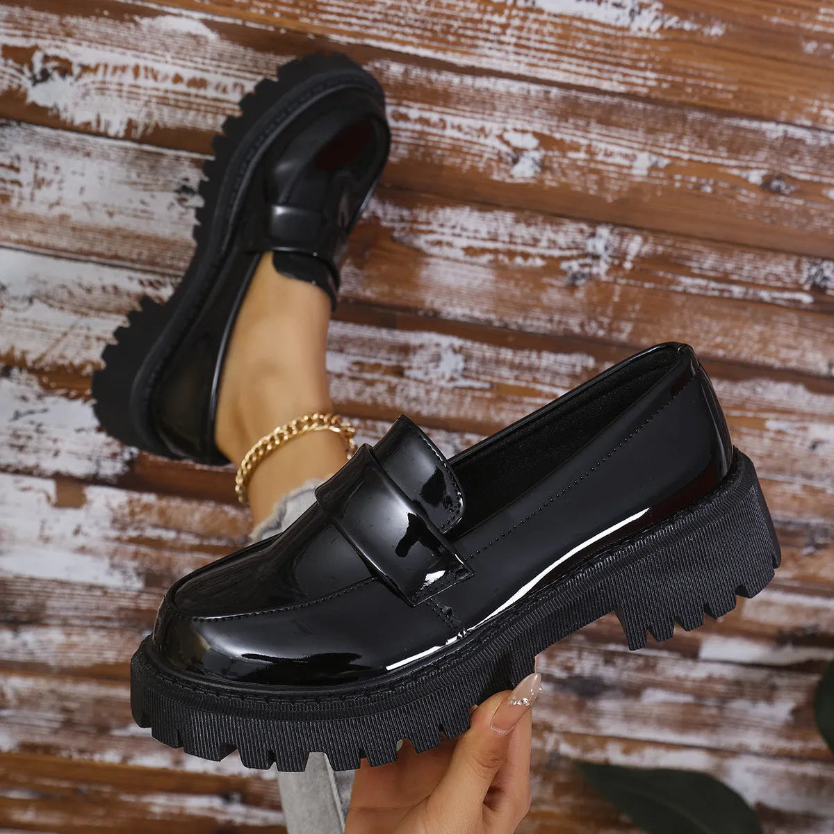 Plus size slip-on loafers with chunky heel in black, green, or wine red