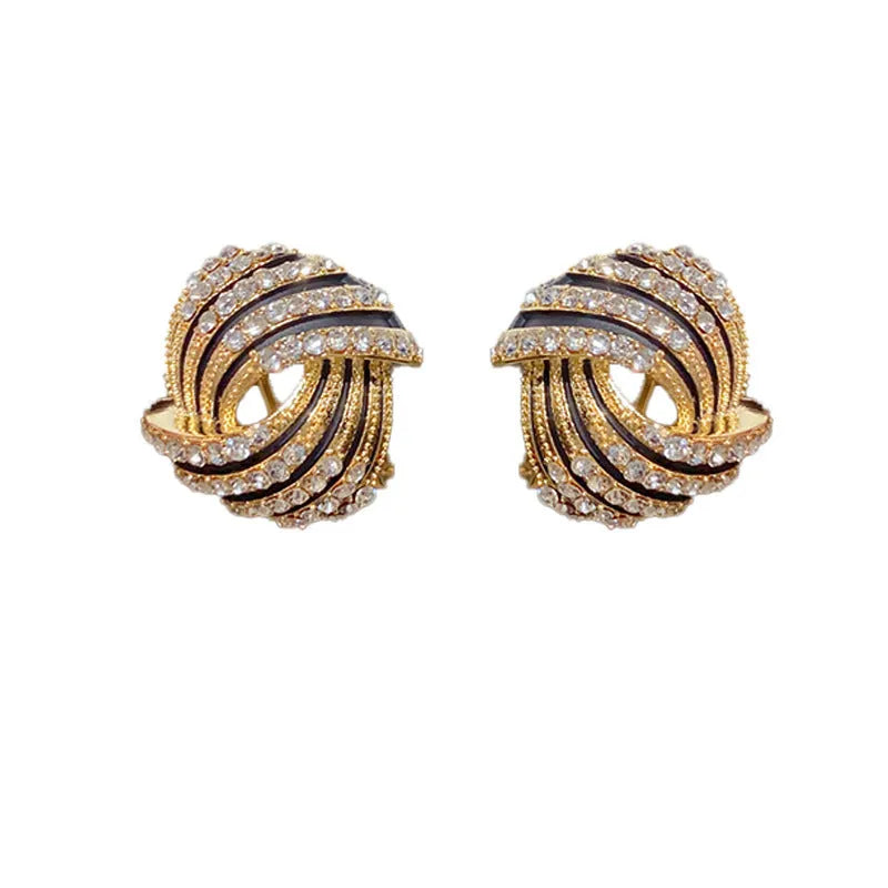 High-grade simple super-flashing rhinestone earrings with real gold plating on copper, geometric ring style ear studs for women