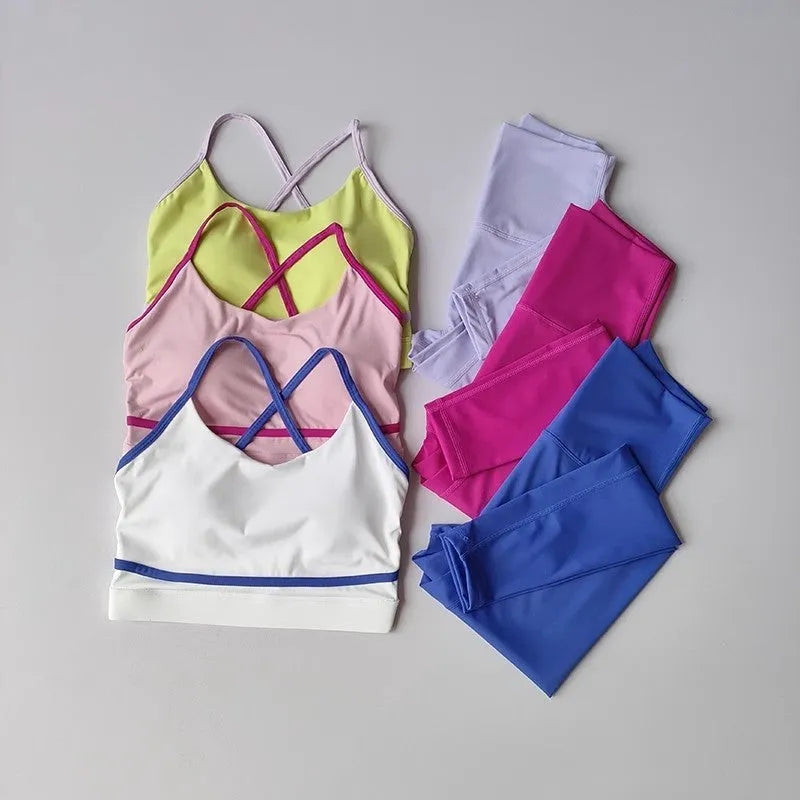 Women's quick dry yoga pants and running sportswear set with sleeveless tank top and cropped nylon spandex pants