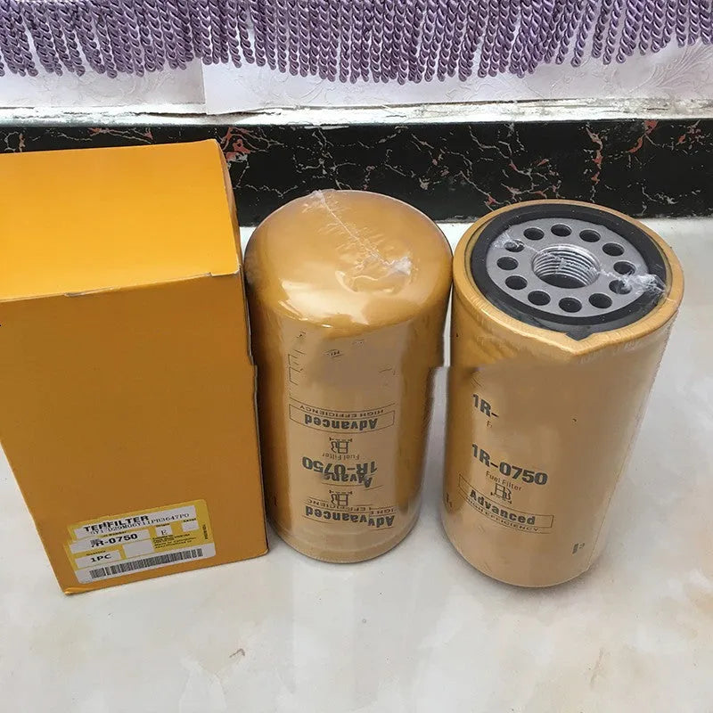 1R-0750 fuel filter element for oil impurity removal applications