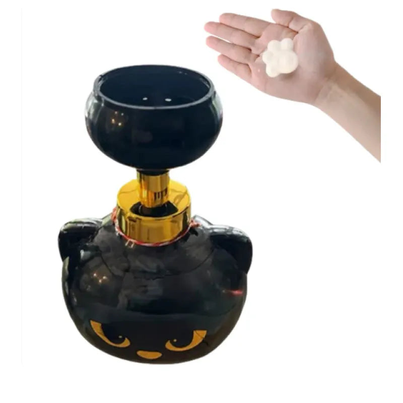 Black cat cartoon plastic soap dispenser measuring 10x10x18cm with manual pump