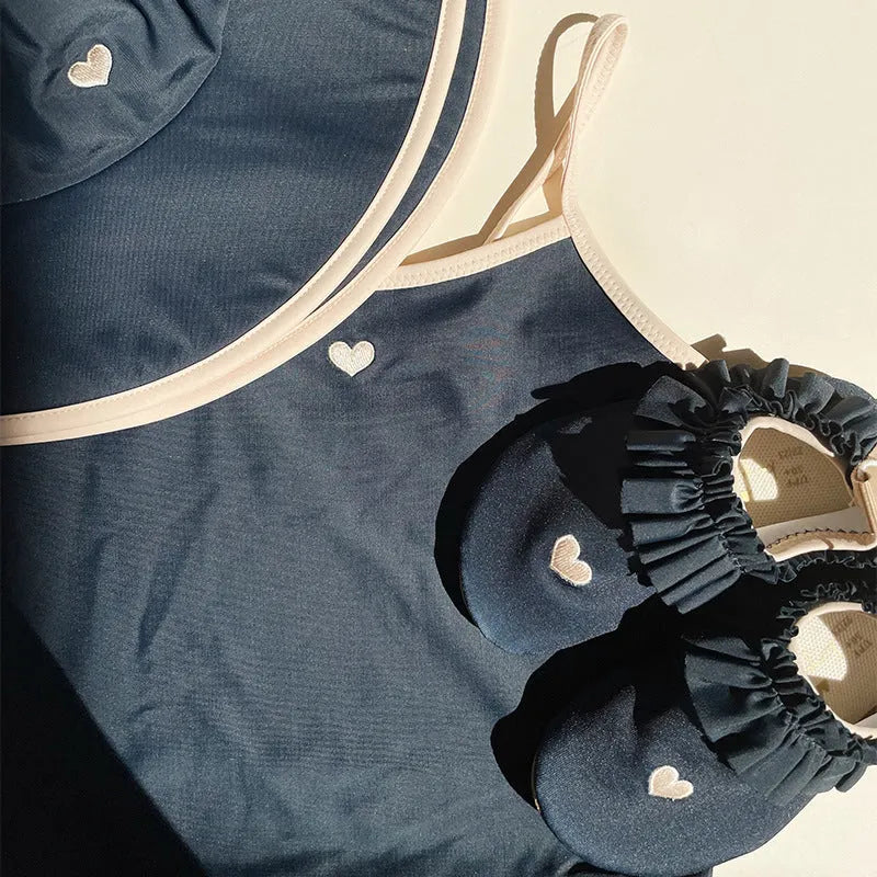Dark blue baby split swimsuit for girls ages 1-6, high-elasticity polyester, sizes 90cm to 130cm