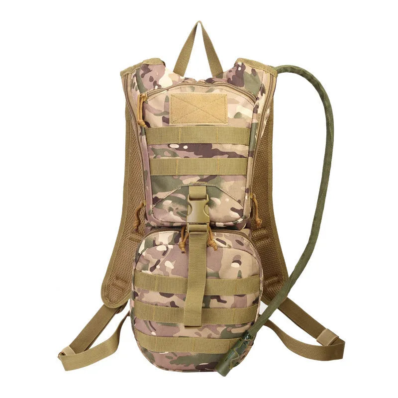 Multifunctional large capacity bicycle cycling tactical water bag in camouflage Oxford cloth with back plate