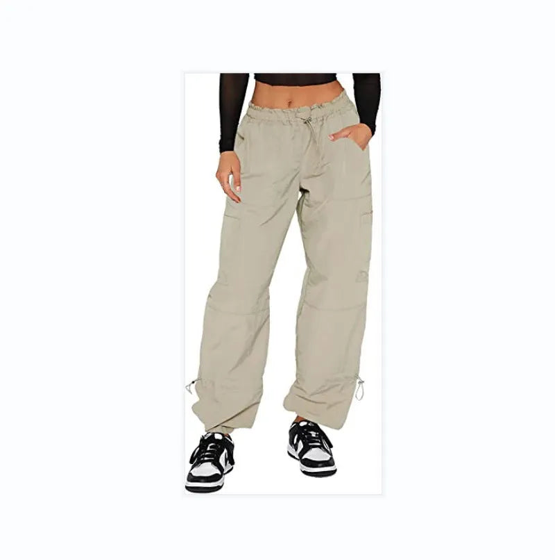 Men's loose-fit straight-leg cargo trousers in khaki with multiple pockets, showing the relaxed silhouette.