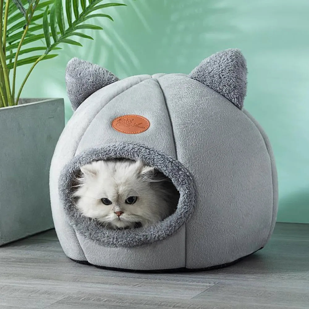Winter cat nest fully enclosed sofa bed in grey, size XL 40cm, for indoor use