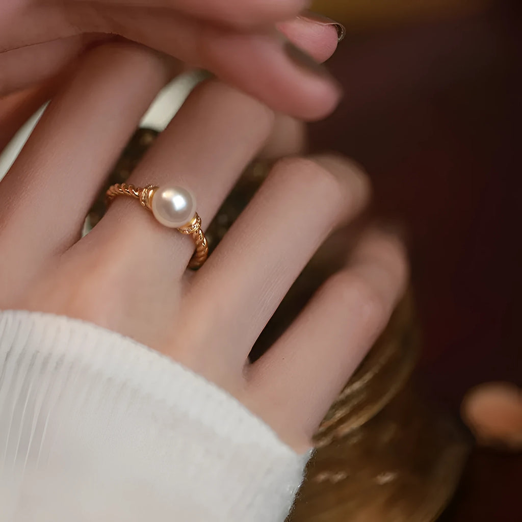 Adjustable copper pearl ring with antique twist geometric design in gold or silver colour