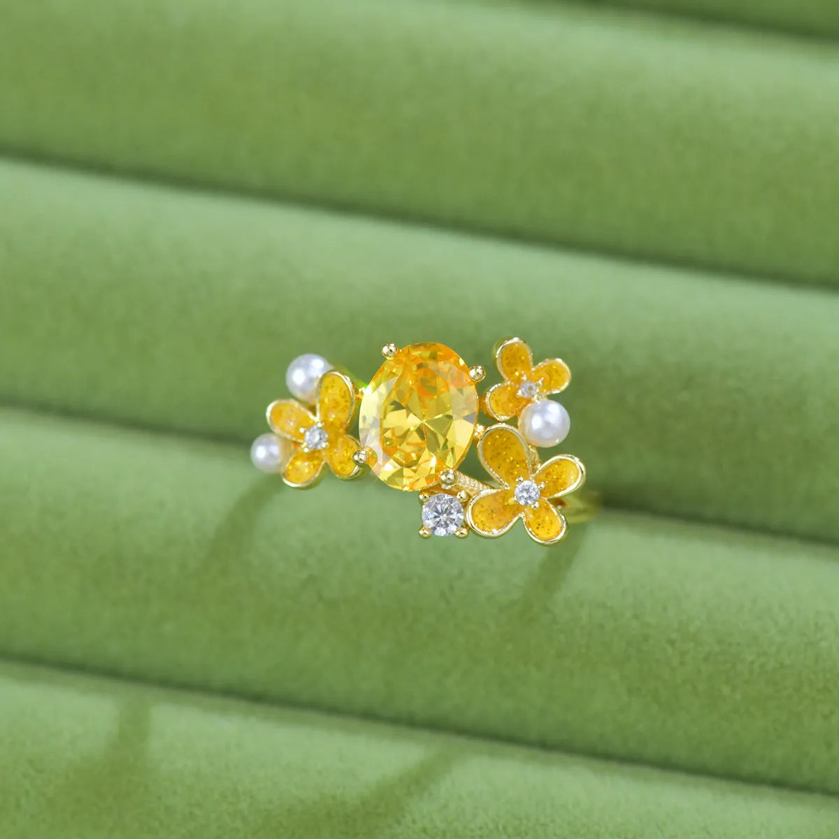 Flower pearl zircon open ring on copper base, yellow colour, cream sweet girl style