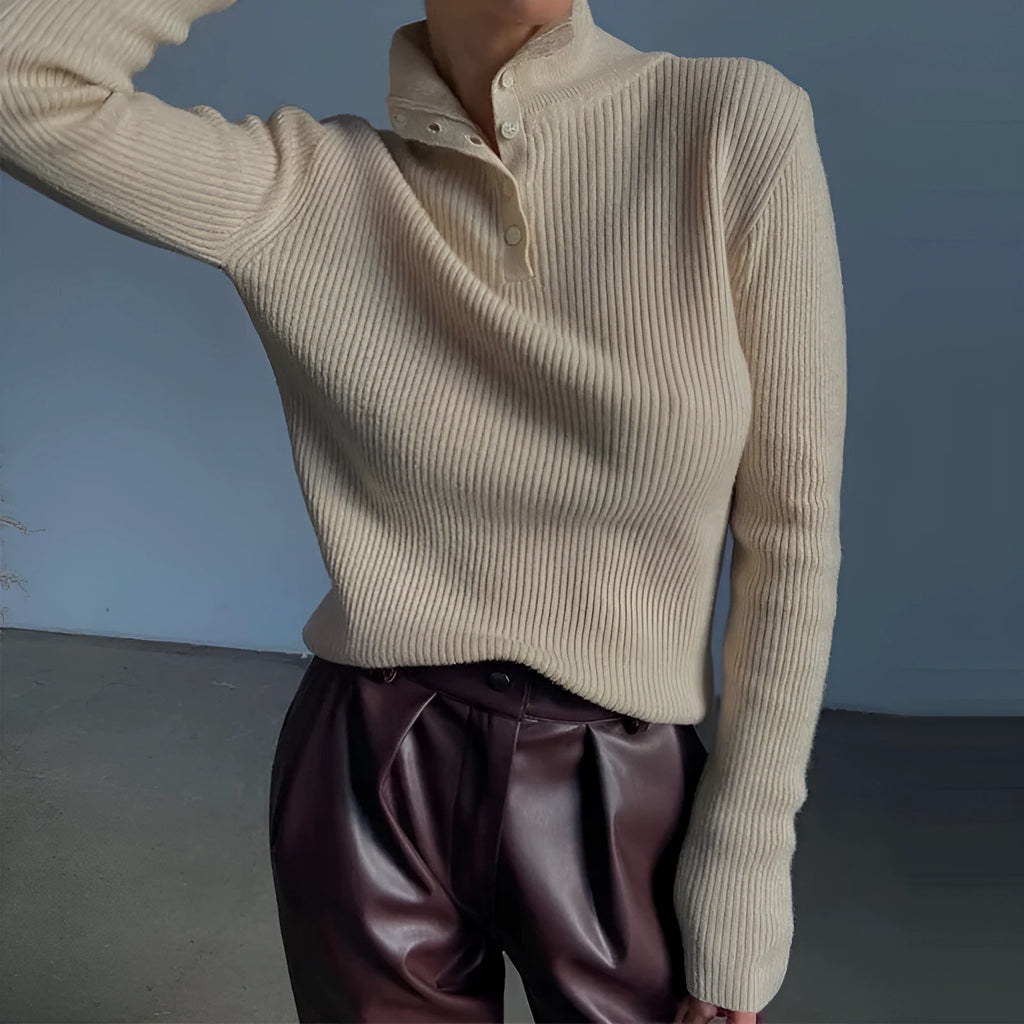Retro half turtleneck pullover sweater with single-breasted placket in slim fit design