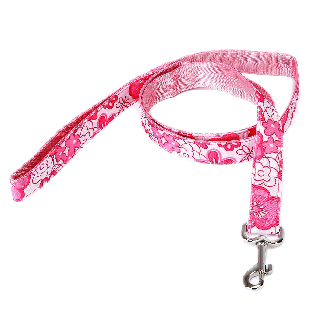 Black imitation nylon pet traction rope with plaid stripe, 120cm length, on white background