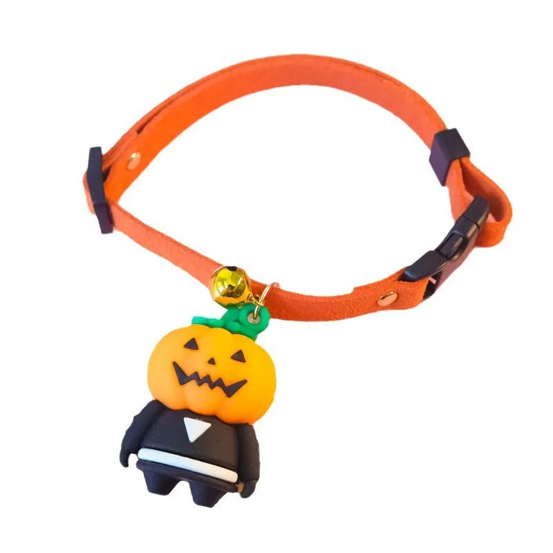 Halloween dog collar with pumpkin and luminous cartoon patterns in four size options