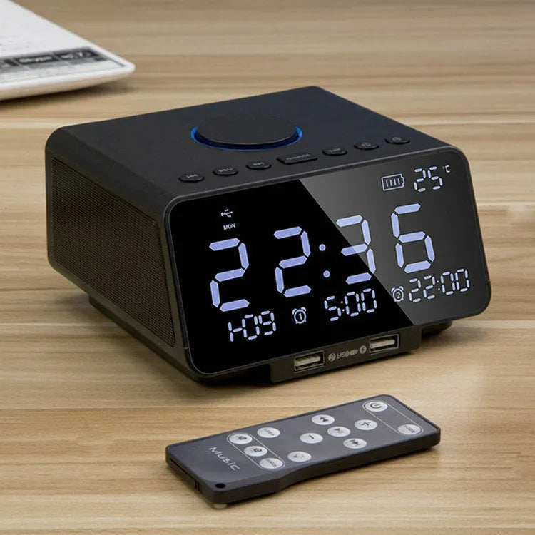 Wireless alarm clock speaker in black with Bluetooth 4.1 and 4400mAh battery
