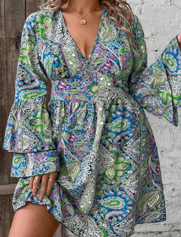Plus size fashion printed V-neck bell sleeve A-line dress in Bohemian style for women