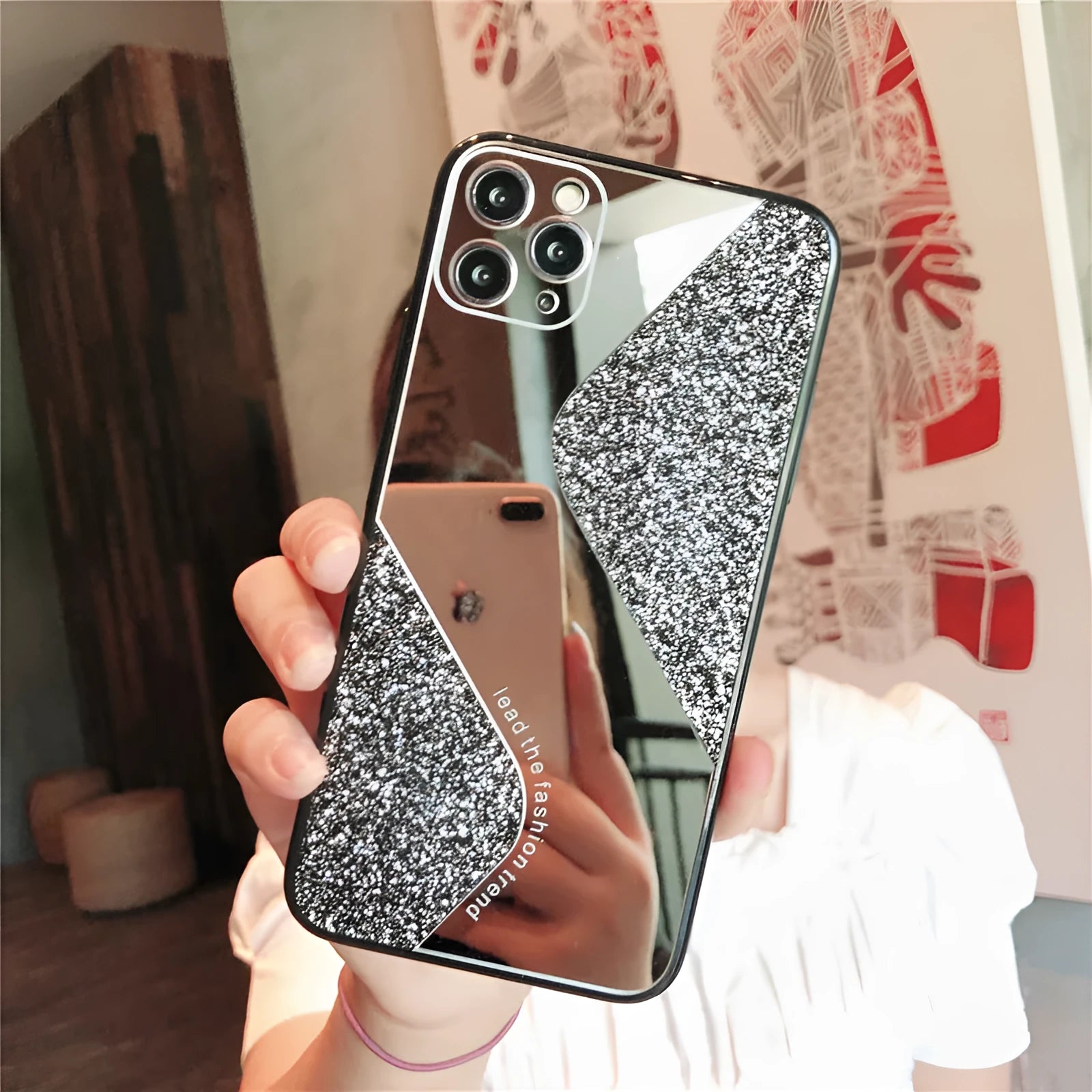 Glitter mirror TPU phone case compatible with Apple iPhone, black colour, with reflective sparkle surface