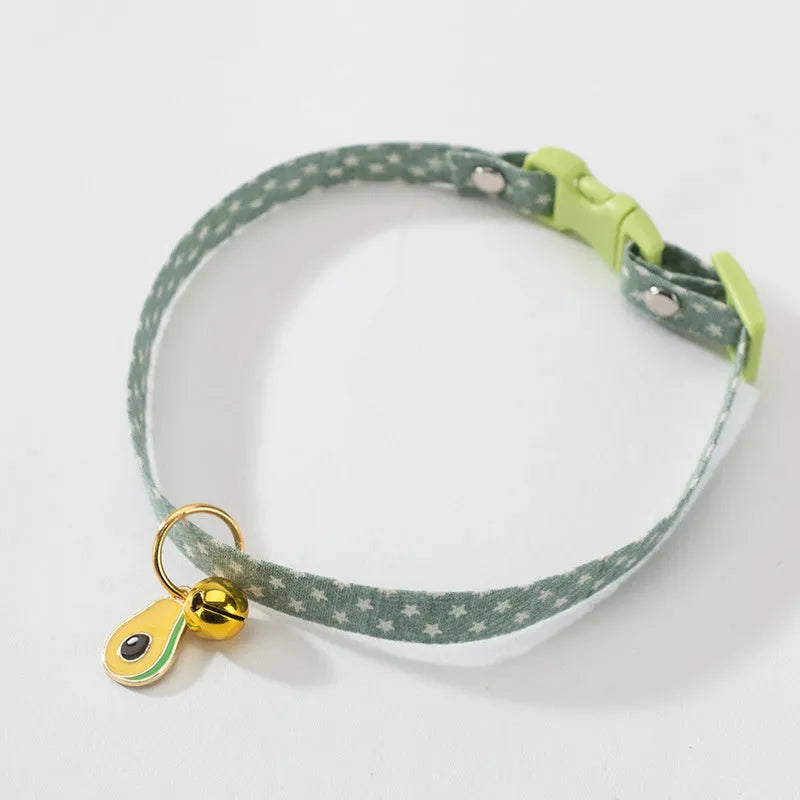 Green adjustable cat collar with bell pendant and bow tie decoration for small pets