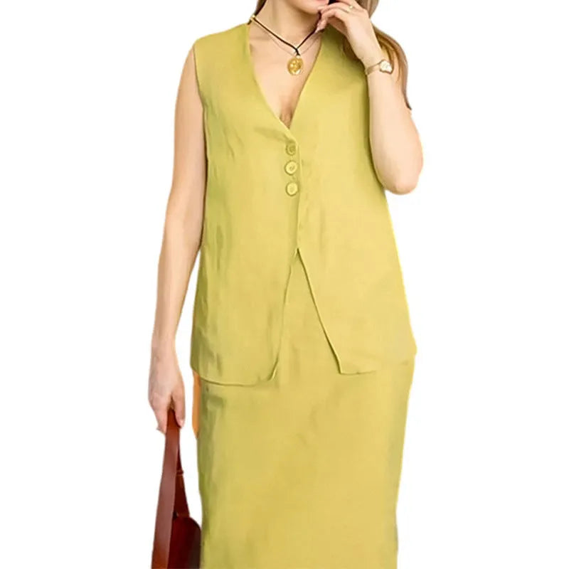Blue loose-fitting sleeveless vest and long skirt two-piece casual suit set on a model