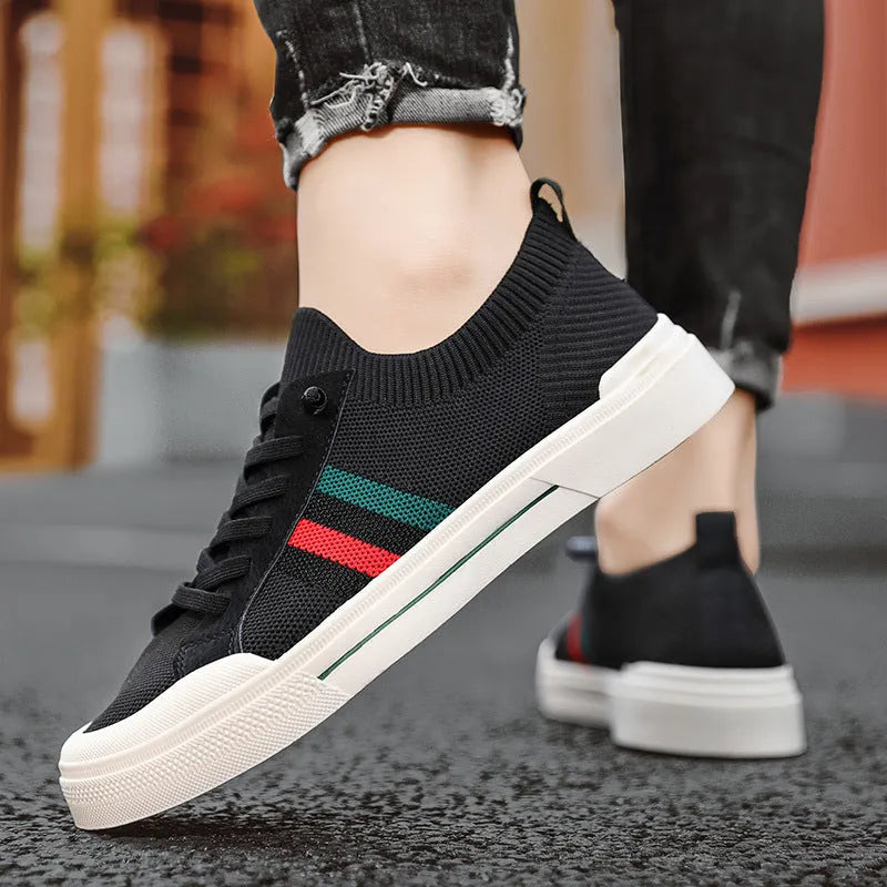 Breathable thin knitted mesh men's casual sneakers in beige with flat rubber sole and elastic band closure