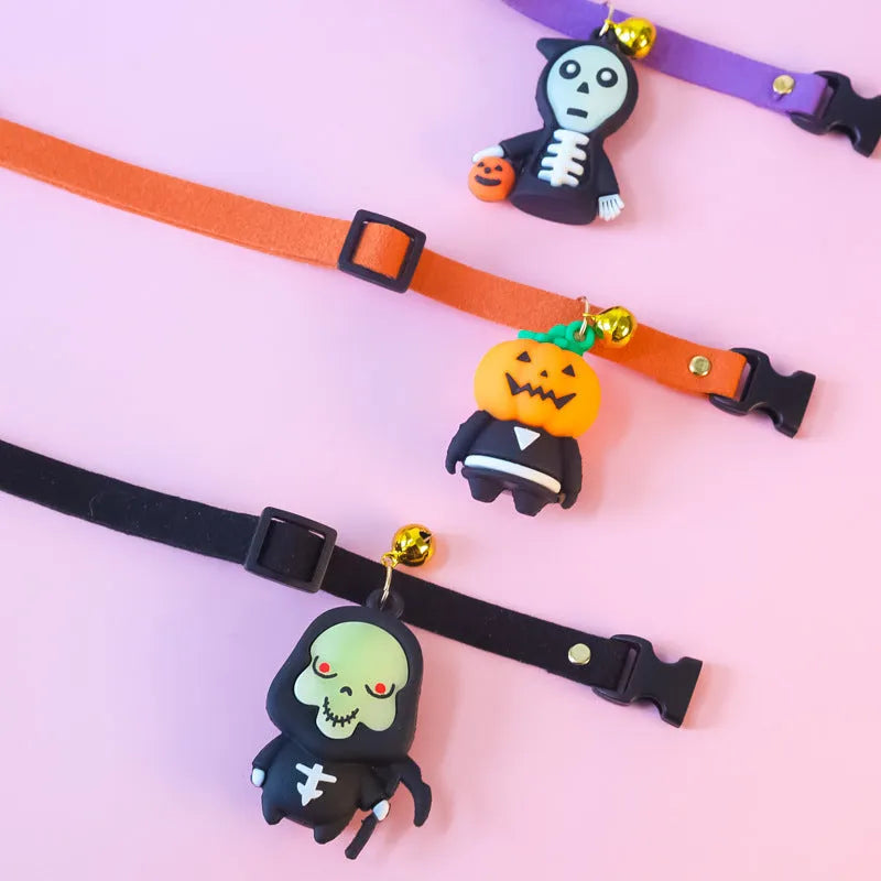 Halloween dog collar with pumpkin and luminous cartoon patterns in four size options