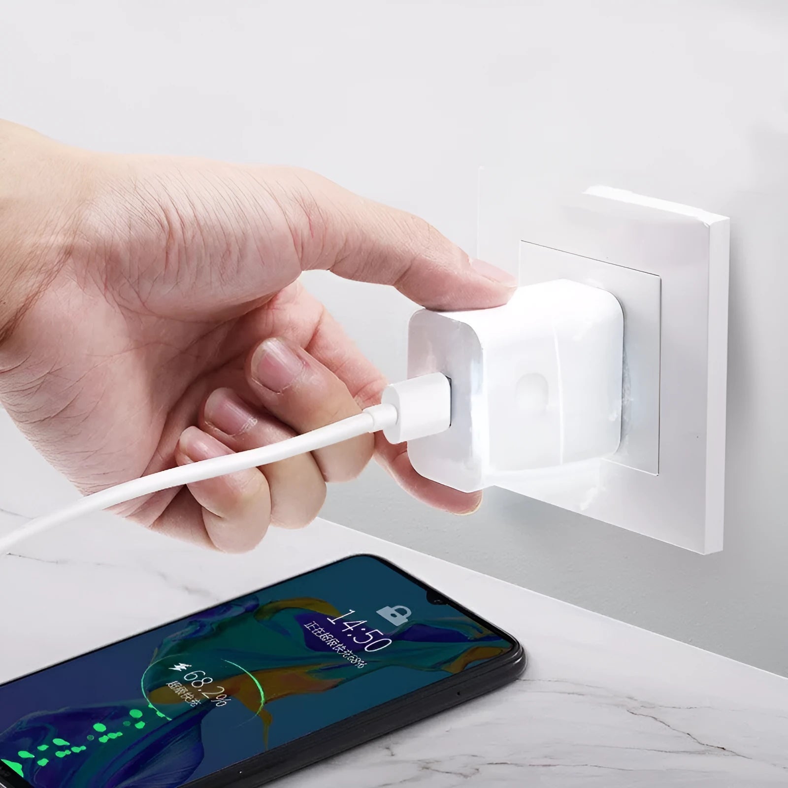 White Super Fast Charger 40W set with QC3.0 5A cable and USB port for US outlets