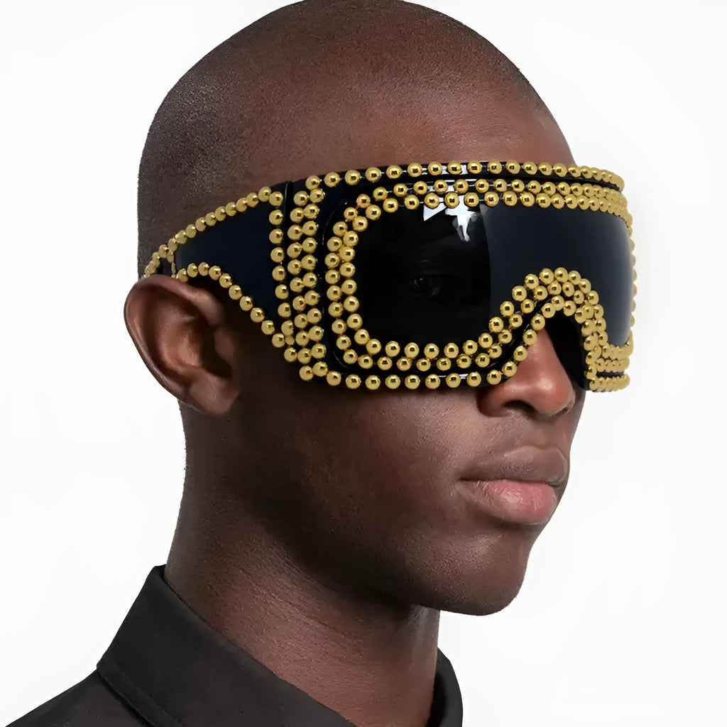 Men's punk sunglasses with super large rim frame and square rivet detailing in silver colour