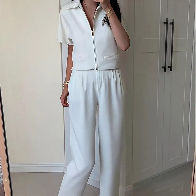 Damascus pattern loose casual top in black, white or yellow with short sleeves