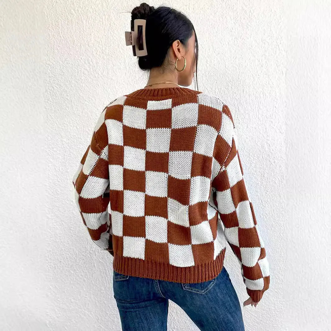 Dark brown plaid acrylic pullover sweater with round neck and long sleeves in loose casual style