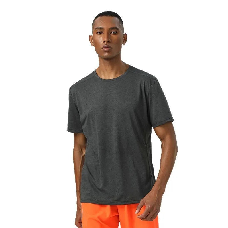 Men's lightweight quick-dry short sleeve t-shirt in light cloud gray with reflective strips, polyester fabric