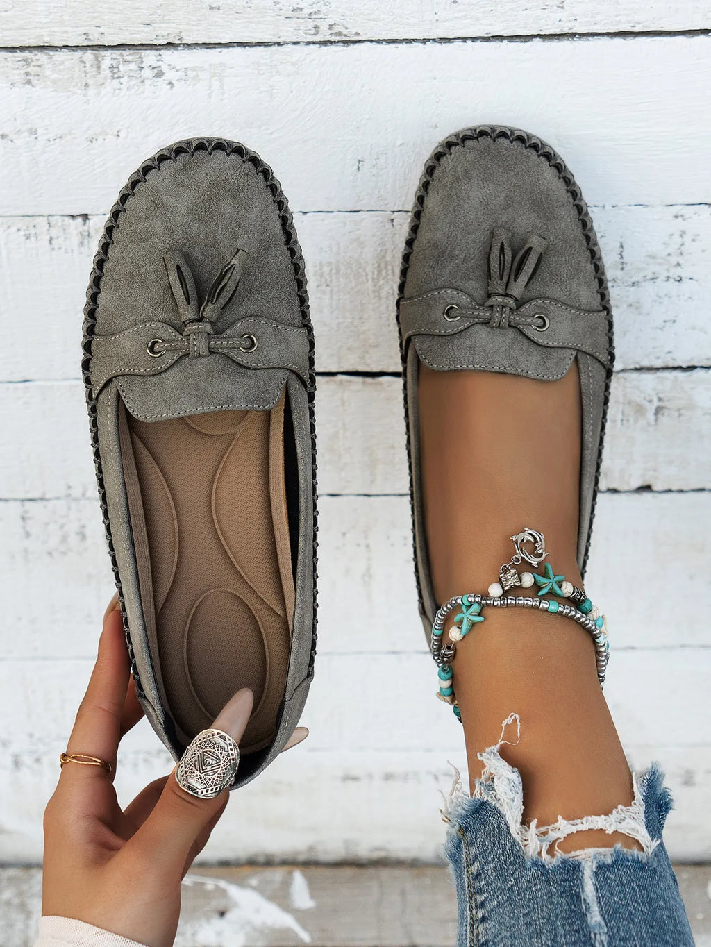 Women's pure colour bow flat shoes in suede with round toe and low heel, apricot colour