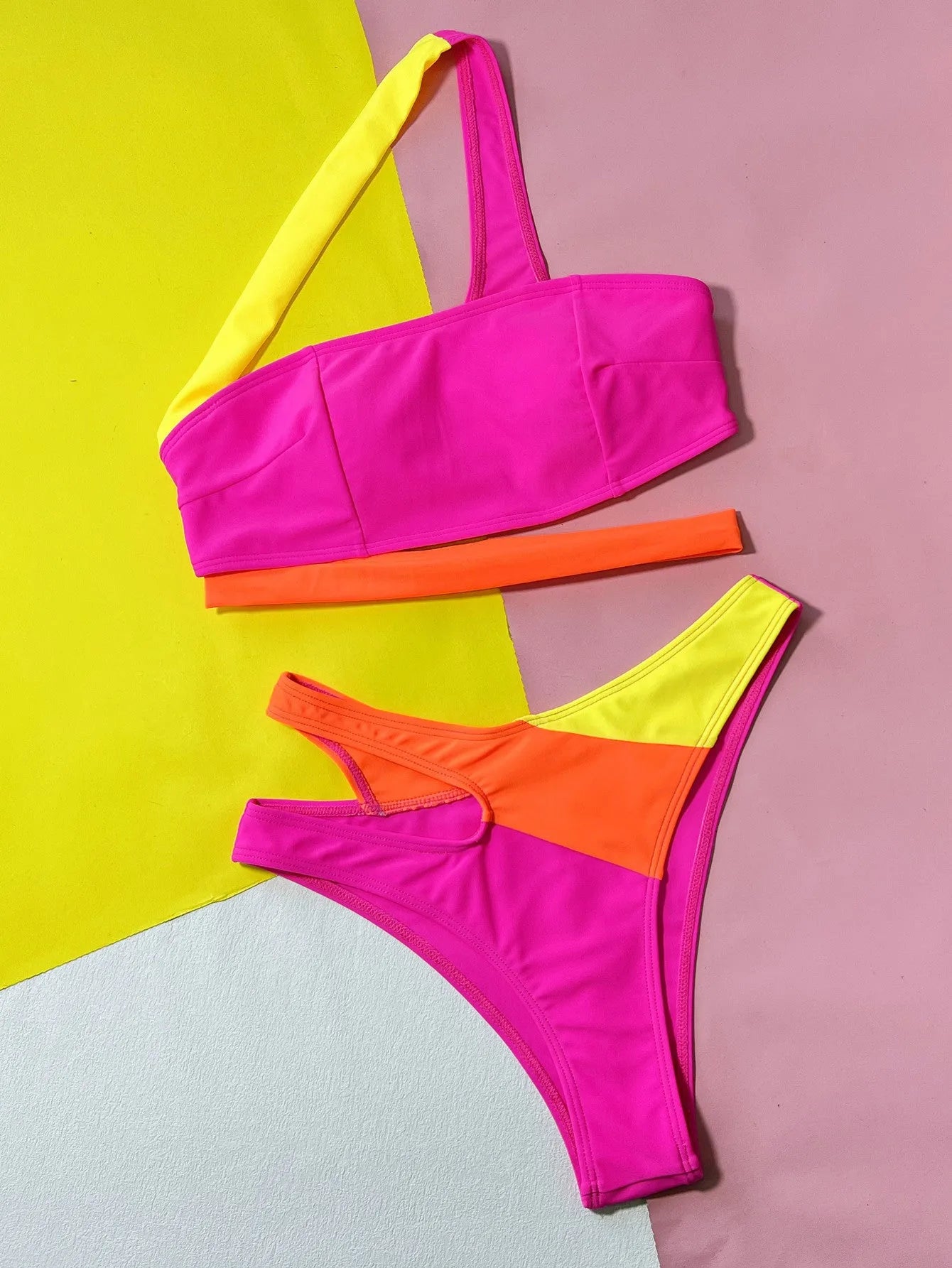Rose Red solid colour contrast split bikini swimsuit set with bra and briefs panties for women swimming and wading