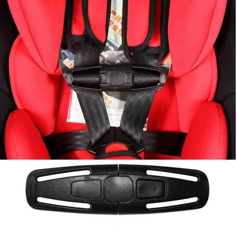 Black nylon seat belt buckle clip for child safety seats measuring 14.5 by 4 centimetres