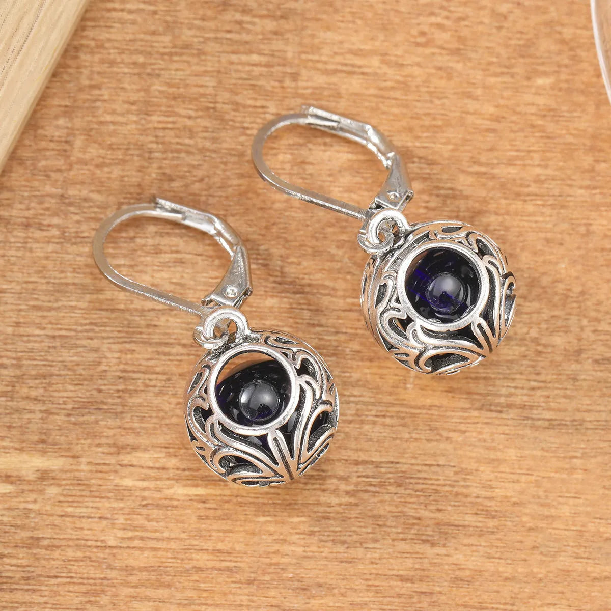 Vintage engraving hollow blue gemstone pendant earrings in silver-tone zinc alloy for women