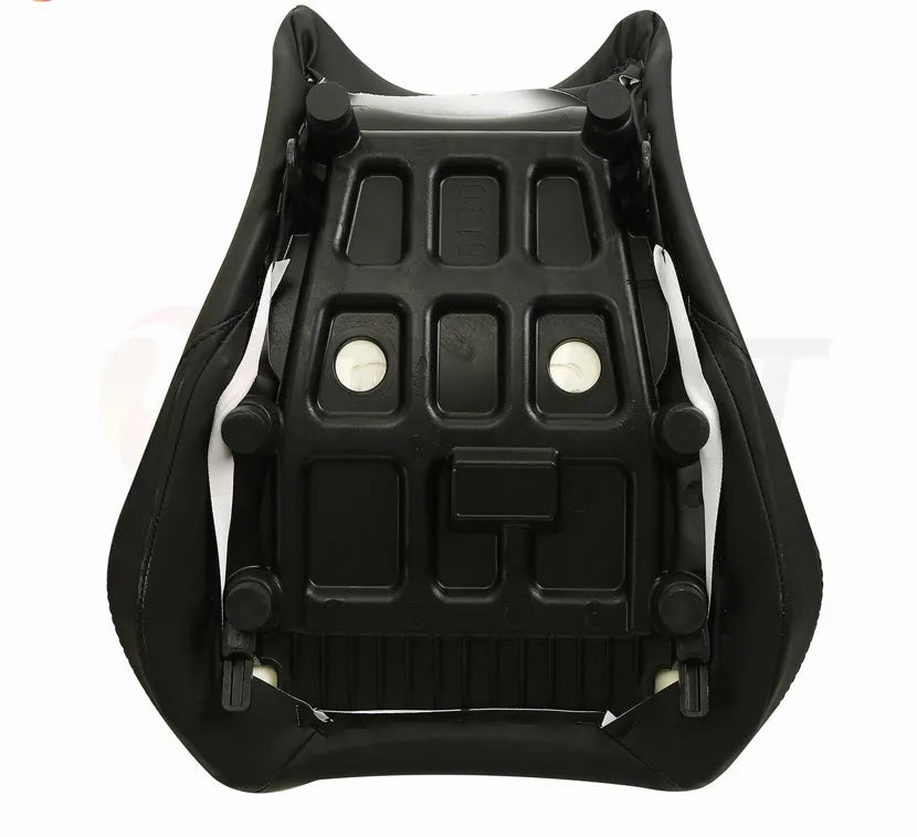 Suzuki GSXR1000 motorcycle seat covers in PU leather for front and rear seat protection