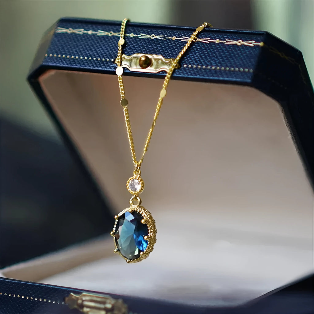 Gold geometric pendant necklace on copper chain with French retro style