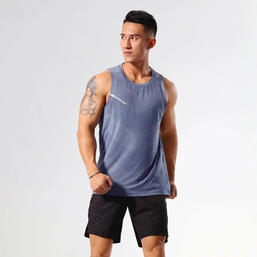 Men's solid colour quick-drying polyester blend tank top for summer sports.