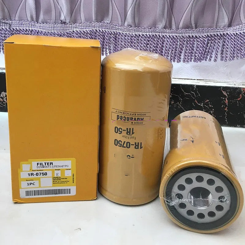 1R-0750 fuel filter element for oil impurity removal applications