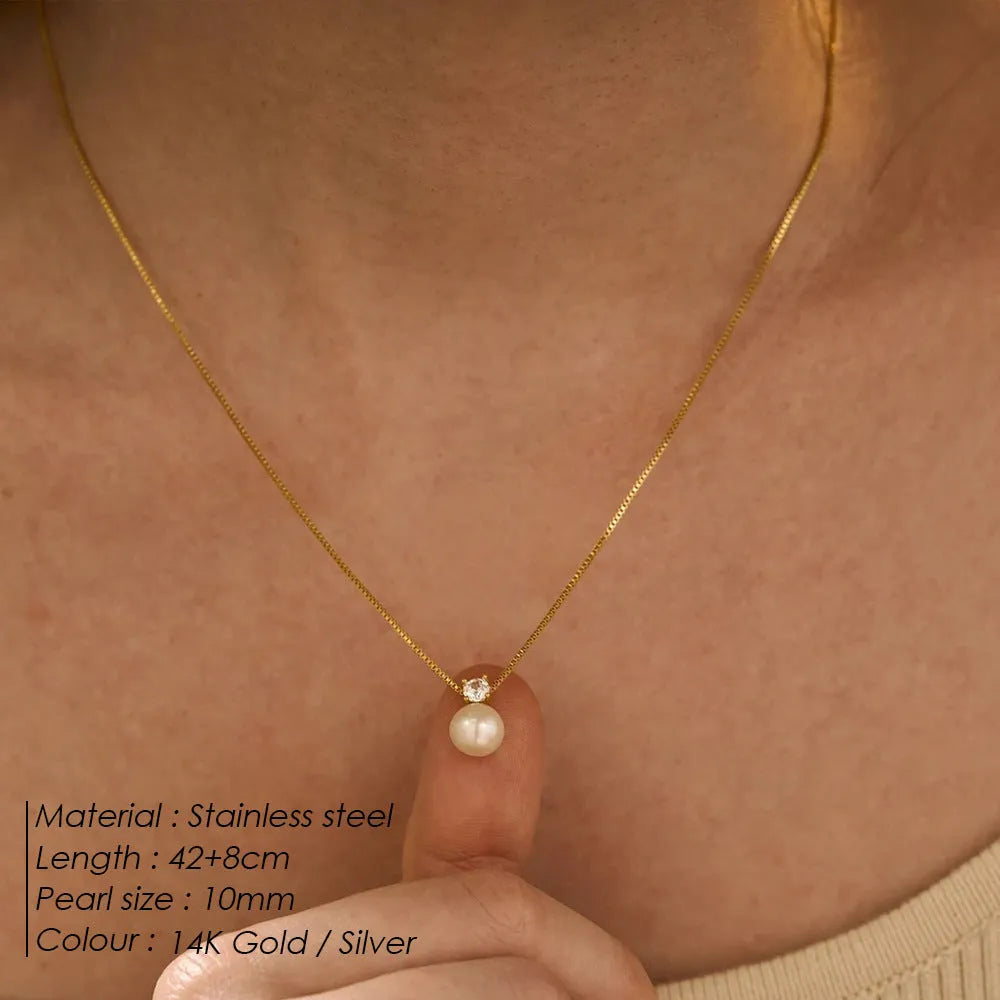 St Delan women's necklace with imitation pearl and zircon pendant on stainless steel box chain, gold colour option