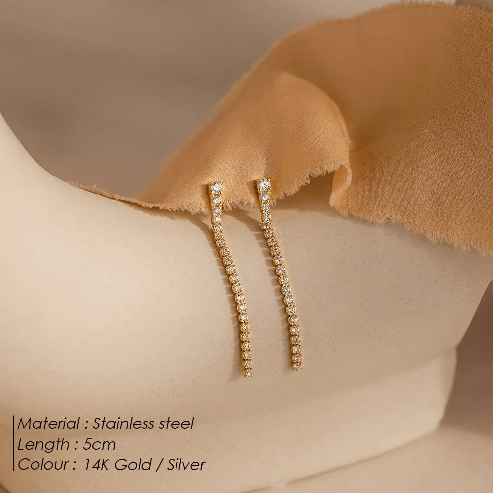 Geometric Chinese-style zircon earrings in gold and steel colour options
