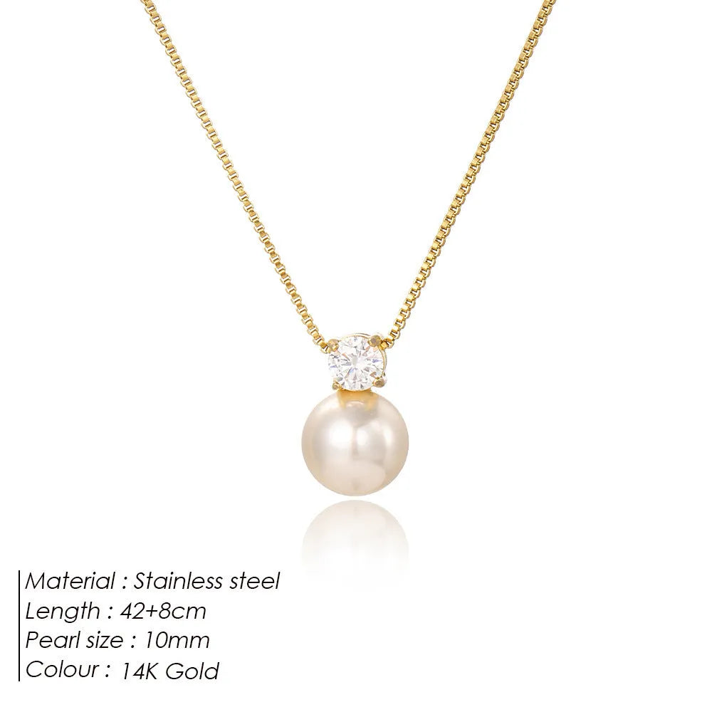 St Delan women's necklace with imitation pearl and zircon pendant on stainless steel box chain, gold colour option
