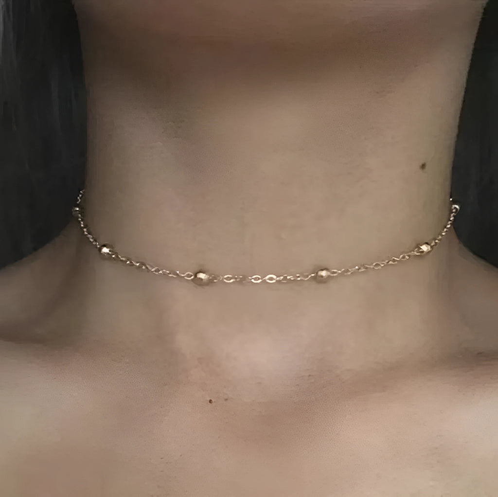 Bohemian metal anklet with twisted chain and geometric pendant in gold or silver