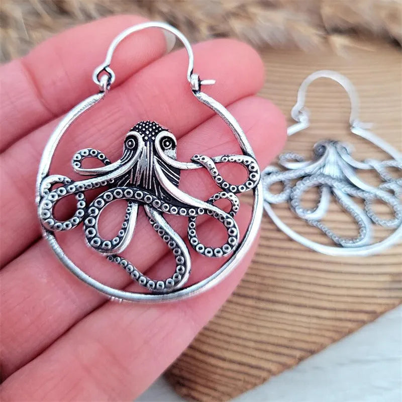 Vintage alloy octopus earrings with antique silver finish and retro animal design