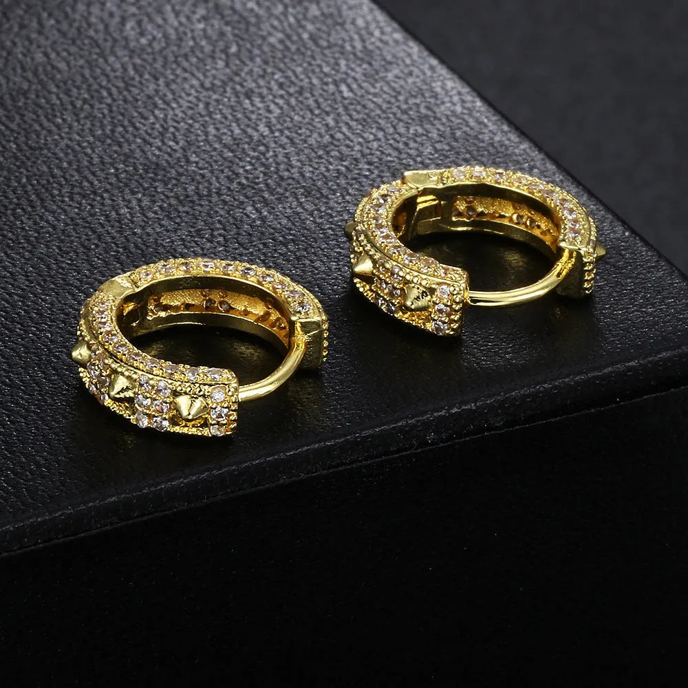 Unisex hip hop copper ear clip with round diamond stones, gold white stone colour, geometric shape for parties
